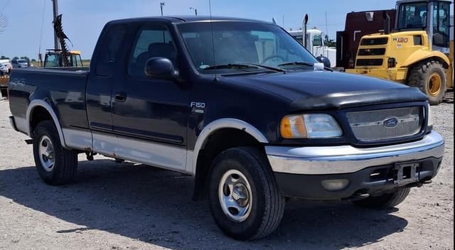 Image of Ford F-150 equipment image 2