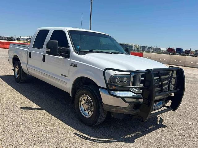 Image of Ford F-250 equipment image 2