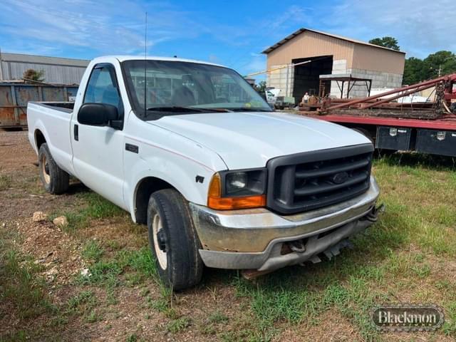 Image of Ford F-250 equipment image 1