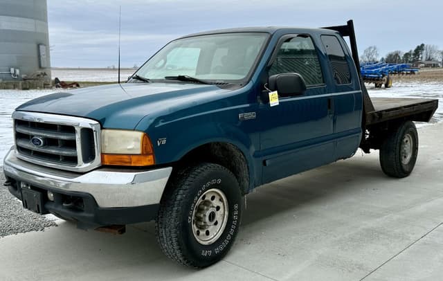 Image of Ford F-250 equipment image 4