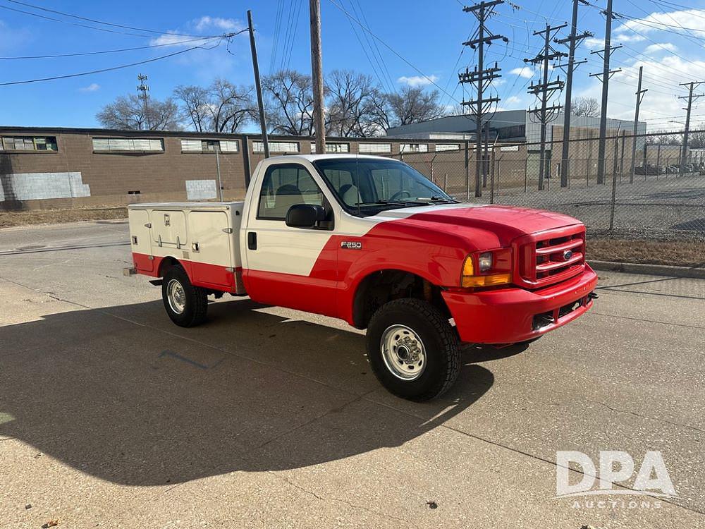 Image of Ford F-250 Primary image