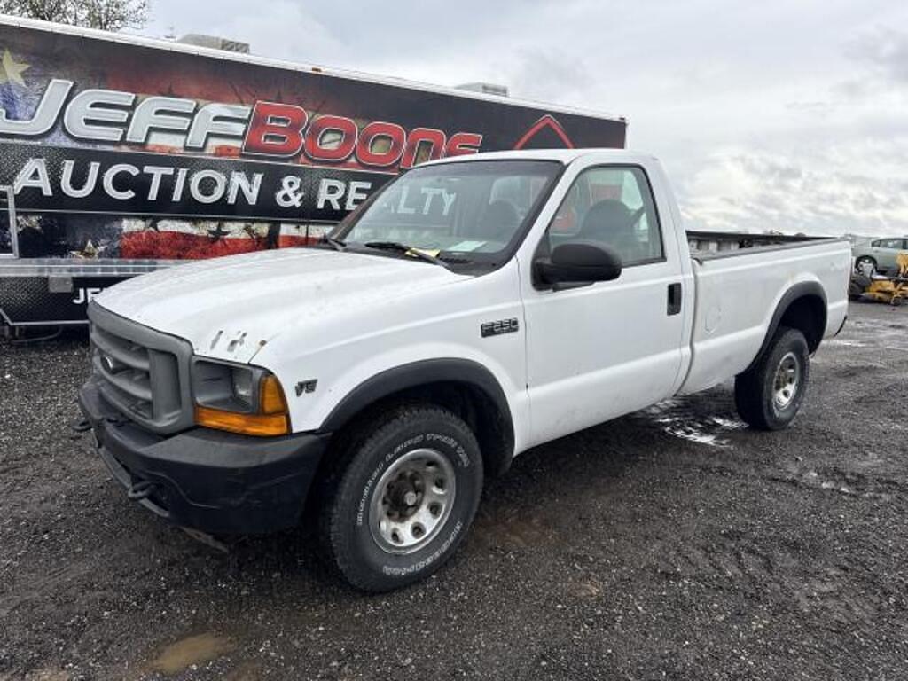 Image of Ford F-250 Primary image