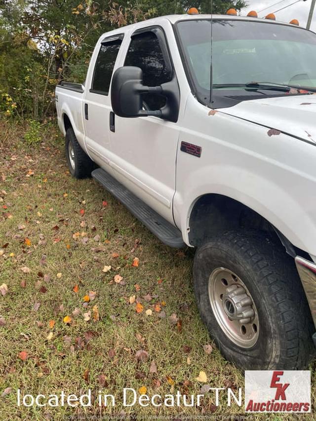 Image of Ford F-250 equipment image 4