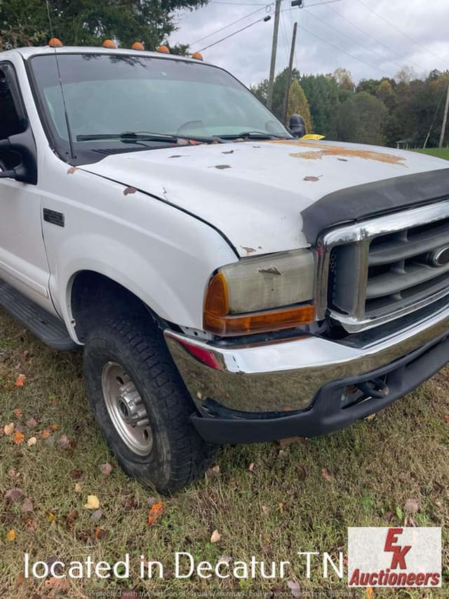 Image of Ford F-250 equipment image 3
