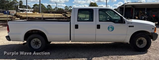 Image of Ford F-250 equipment image 3