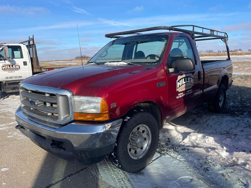 Image of Ford F-250 Primary image