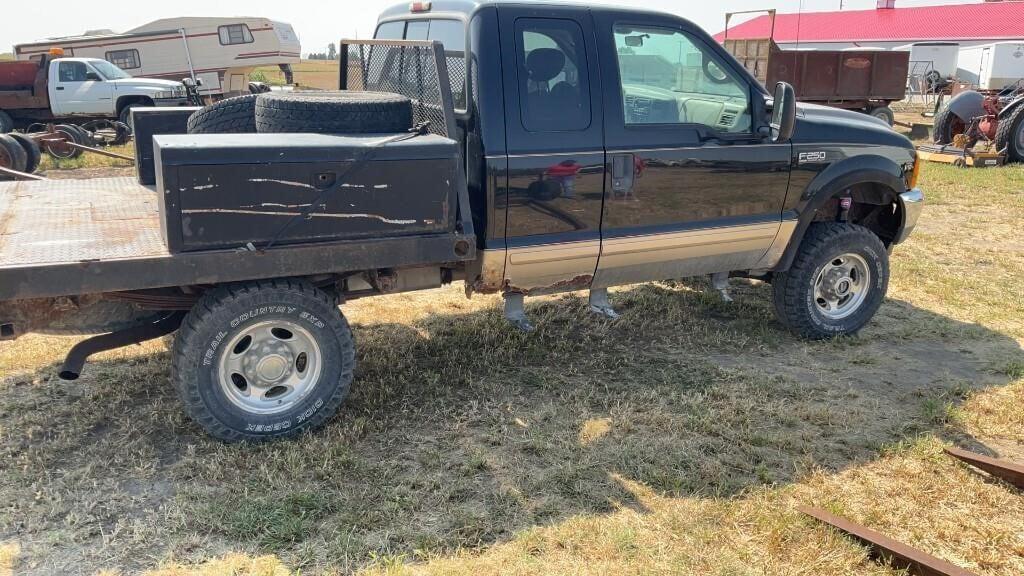 Image of Ford F-250 Primary image