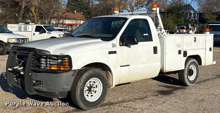 Image of Ford F-250 Primary image