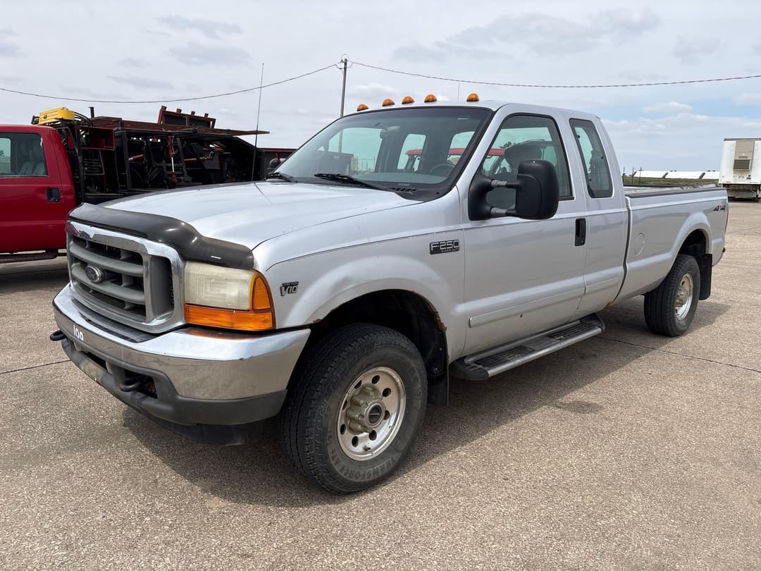 Image of Ford F-250 Primary image