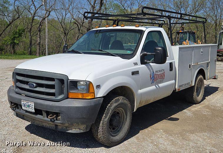 Image of Ford F-350 Primary image