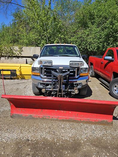 Image of Ford F-350 equipment image 1