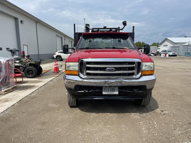 Image of Ford F-550 equipment image 1