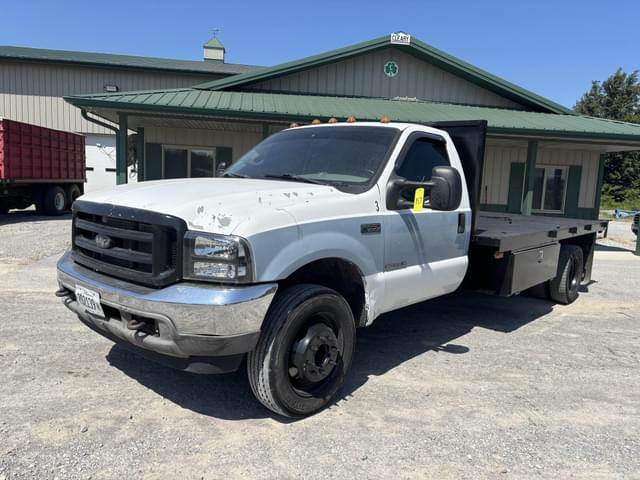 Image of Ford F-550 equipment image 1