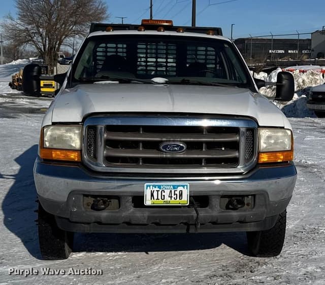 Image of Ford F-550 equipment image 1