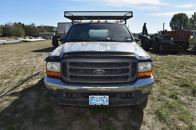 Image of Ford F-550 equipment image 1