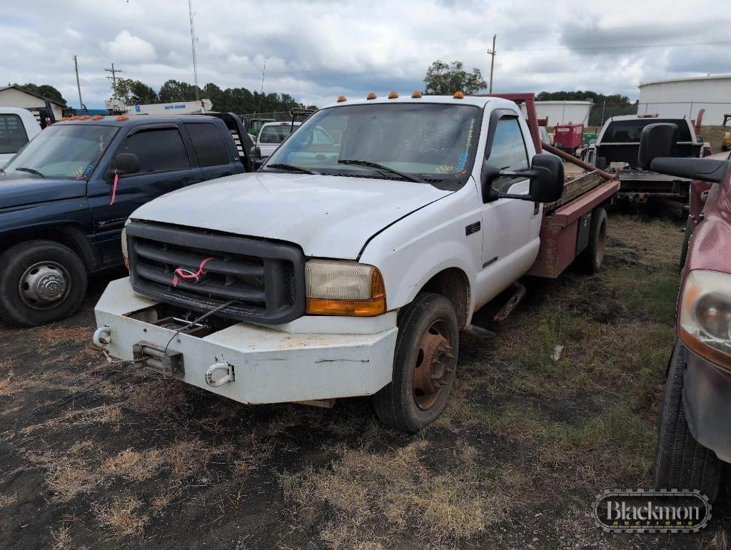 Image of Ford F-550 Primary image