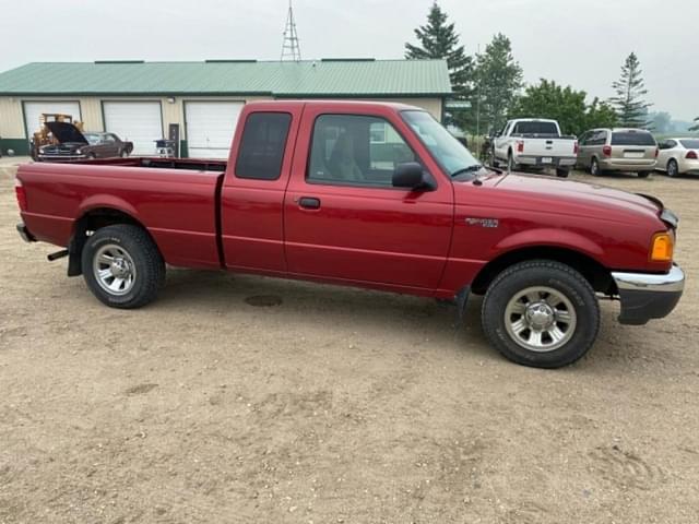 Image of Ford Ranger XLT equipment image 2