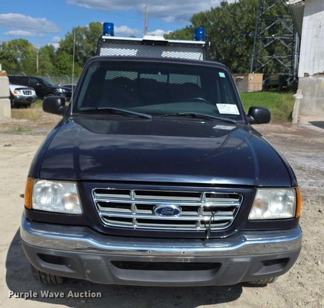 Image of Ford Ranger XLT equipment image 1