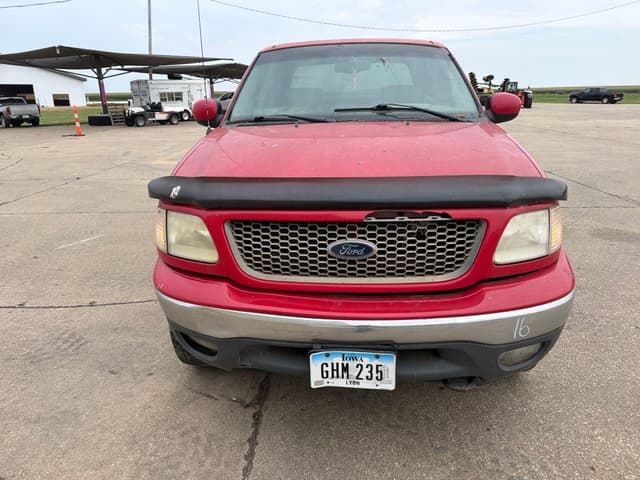 Image of Ford F-150 equipment image 1