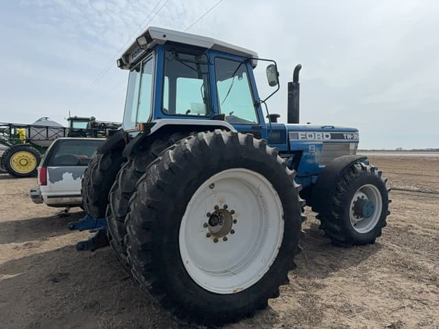 Image of Ford TW-35 equipment image 3