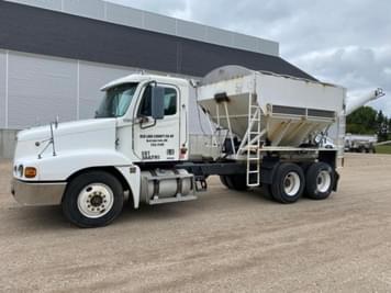 Main image Freightliner Century Class