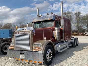 Main image Freightliner Classic