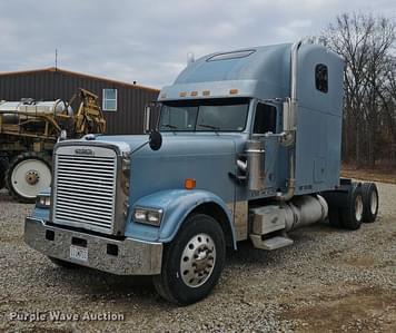 Main image Freightliner Classic XL