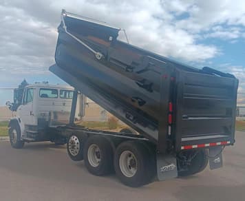 Main image Freightliner FL112