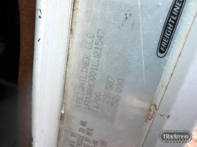 Image of Freightliner FL120 equipment image 1