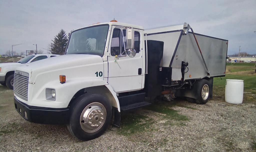 Image of Freightliner FL60 Image 0