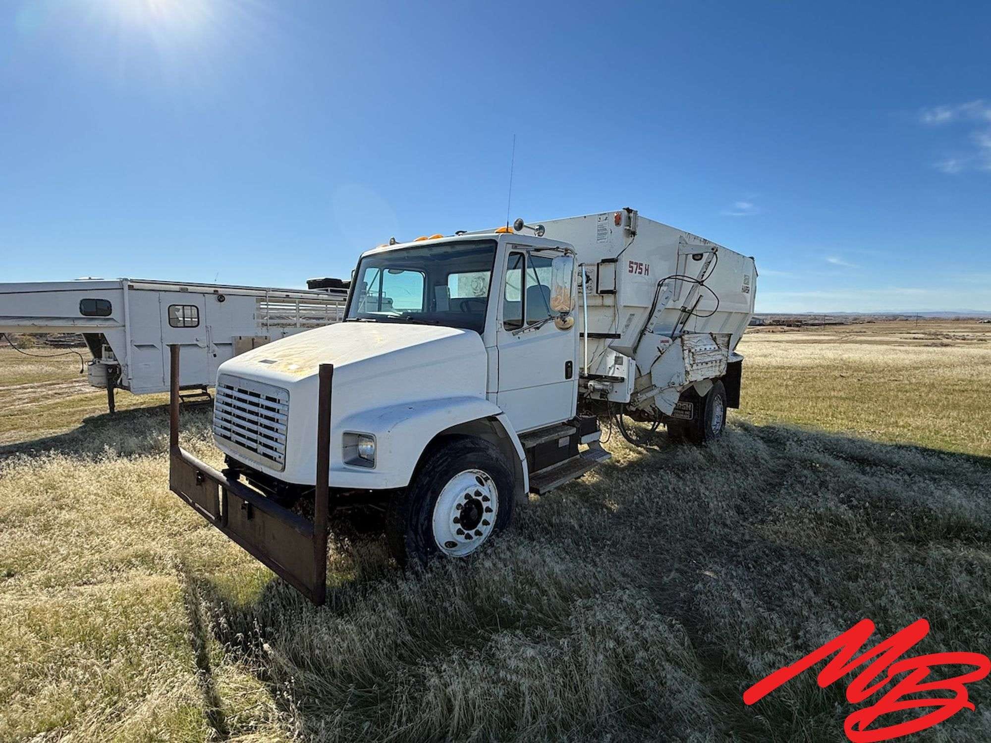 2001 Freightliner FL60 Equipment Image0