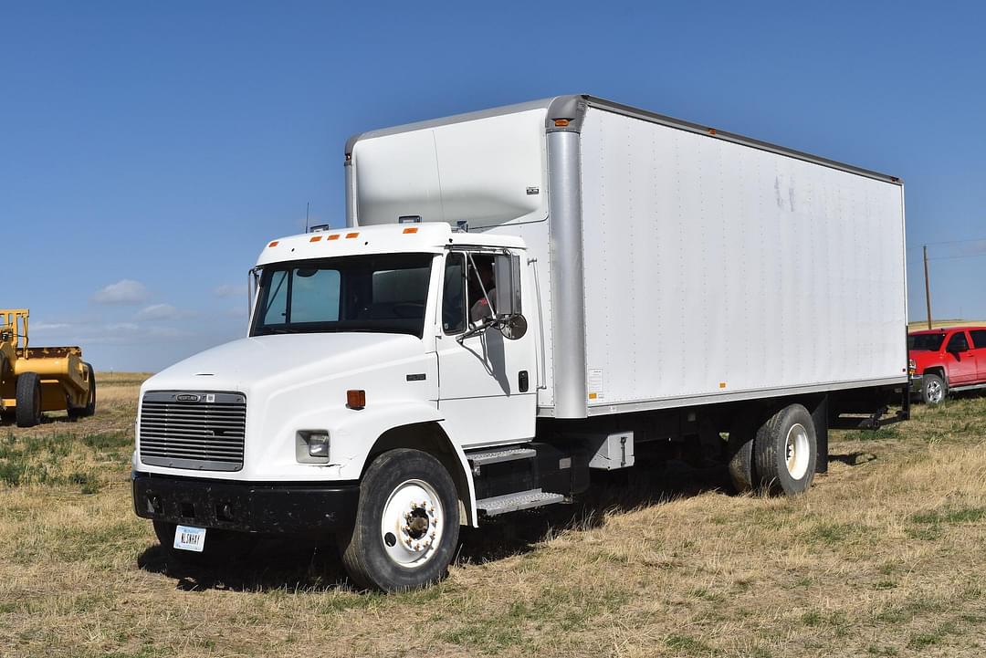 Image of Freightliner FL70 Primary image