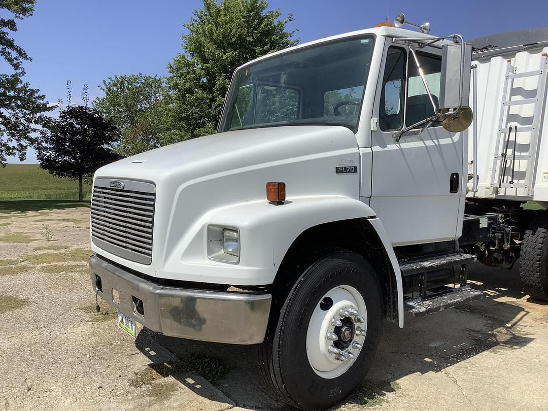 Image of Freightliner FL70 Primary image