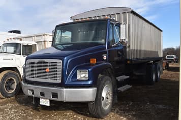 Main image Freightliner FL70