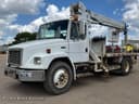 2001 Freightliner FL70 Image