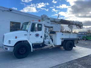 2001 Freightliner FL70 Image