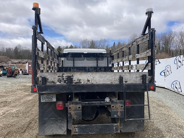 Image of Freightliner FL70 equipment image 3