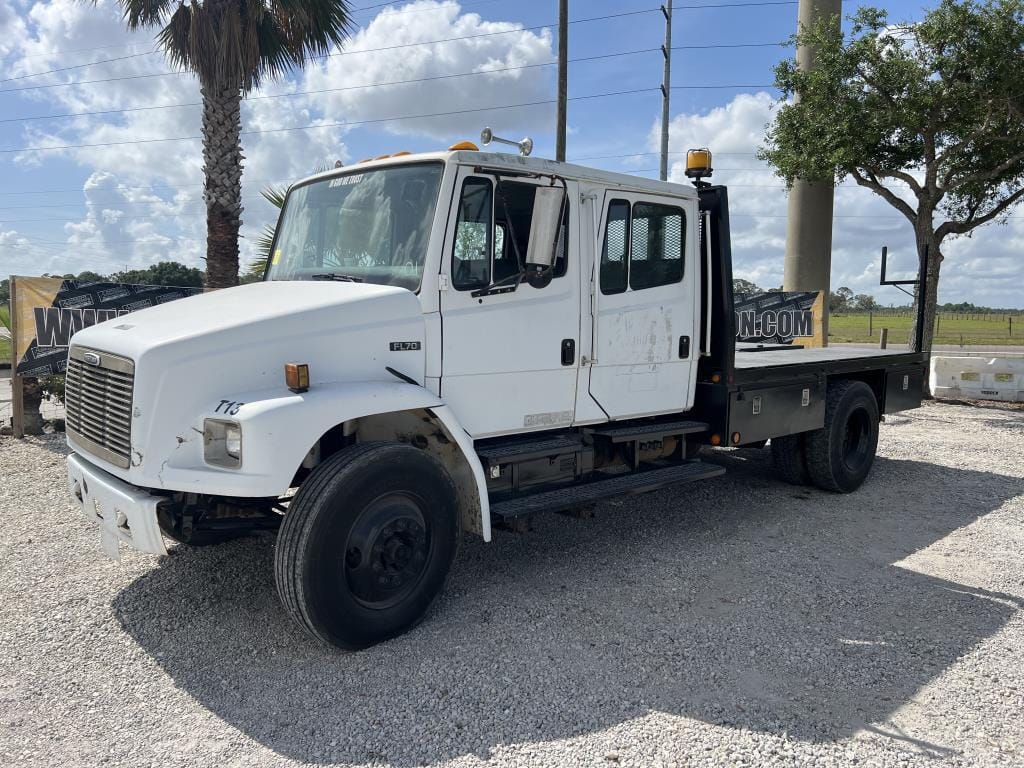 Main image Freightliner FL70