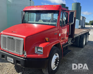 2001 Freightliner FL80 Image