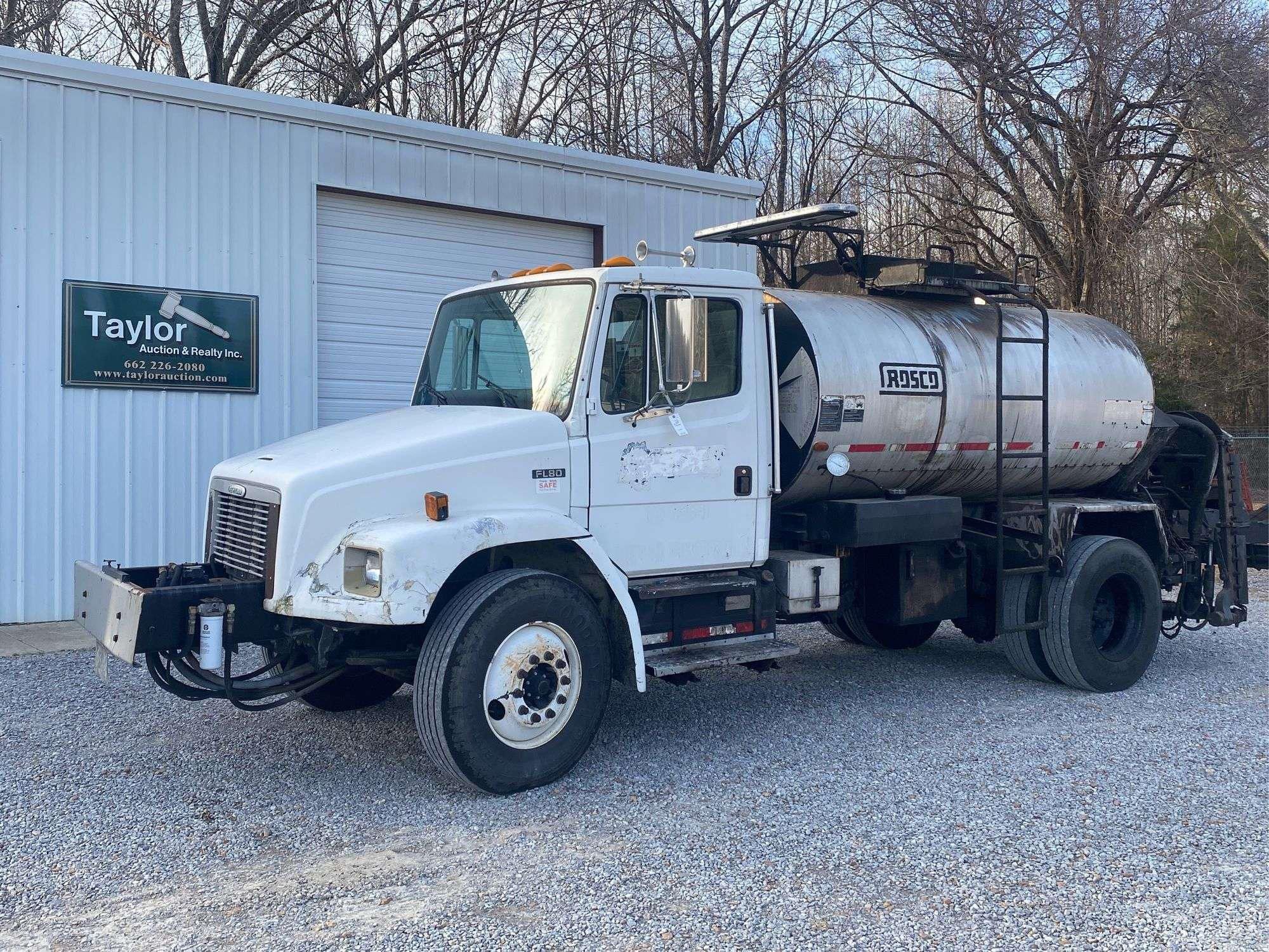 Main image Freightliner FL80