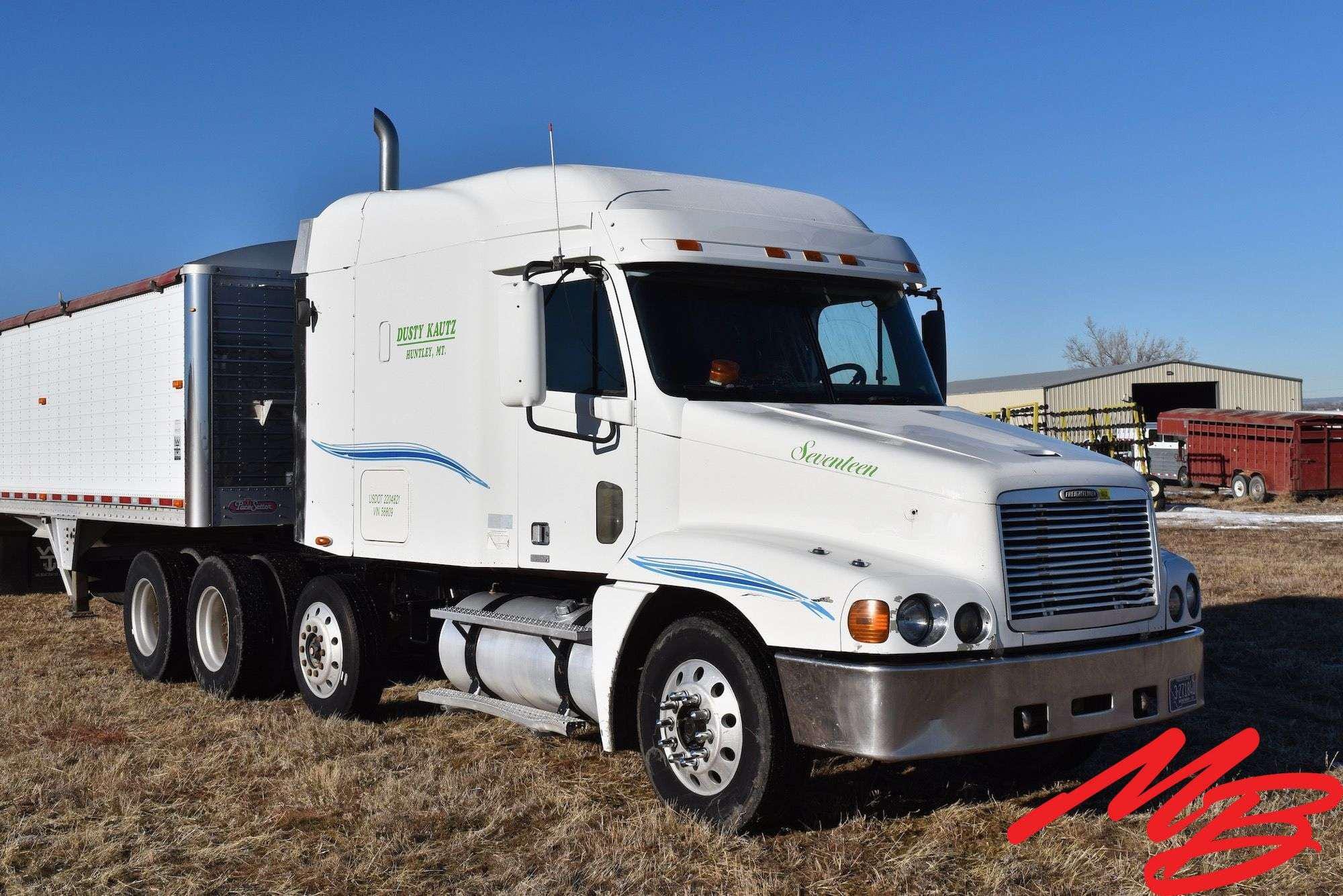 Main image Freightliner FLC120