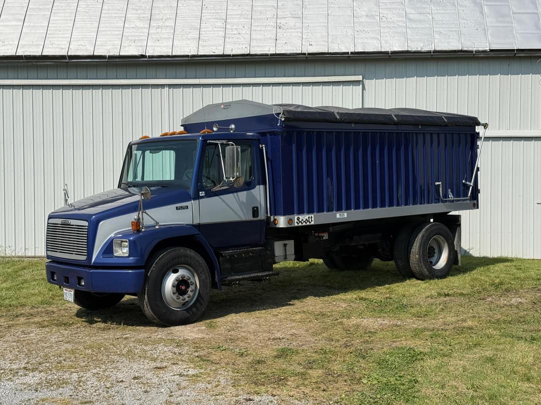 Image of Freightliner FL70 Primary image