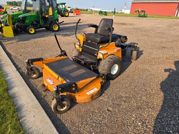 2001 Woods 6200 Equipment Image0