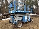 2001 Genie GS-4390 Image