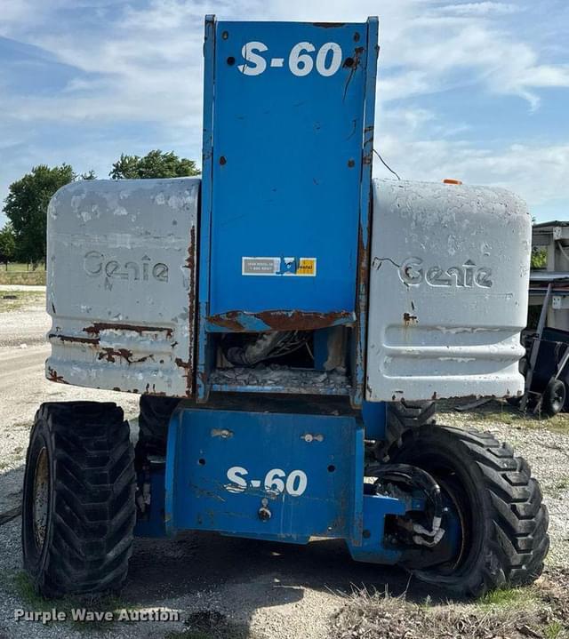Image of Genie S60 equipment image 4