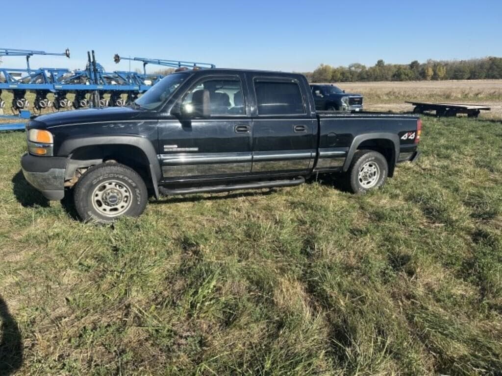 Image of GMC 2500HD Primary image