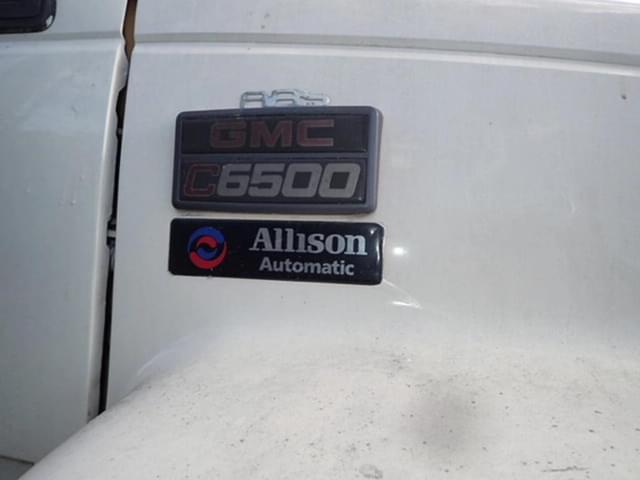 Image of GMC C6500 equipment image 3