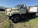 2001 GMC C6500 Image