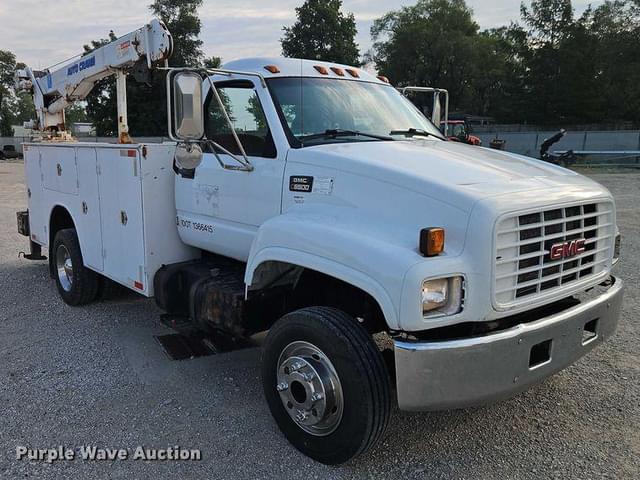 Image of GMC C6500 equipment image 2