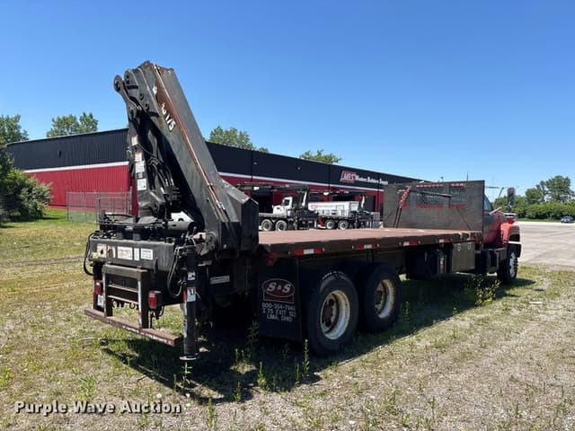 Image of GMC C7500 equipment image 4
